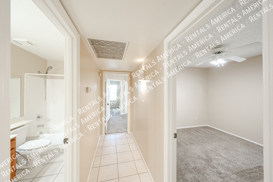 Exceptional 3BD 2BA Home With Pool in Marlborough Estates in Tempe! property image