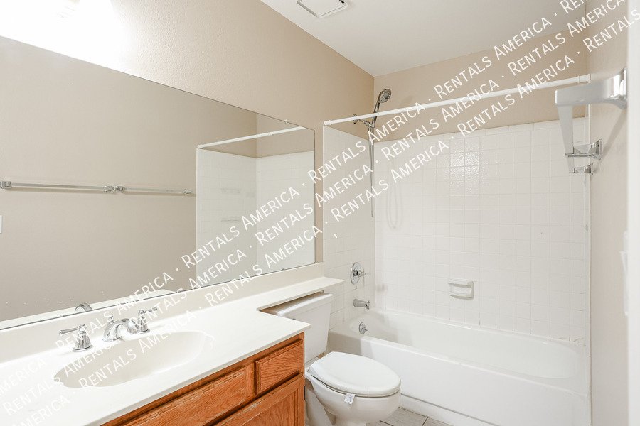 Exceptional 3BD 2BA Home With Pool in Marlborough Estates in Tempe! property image