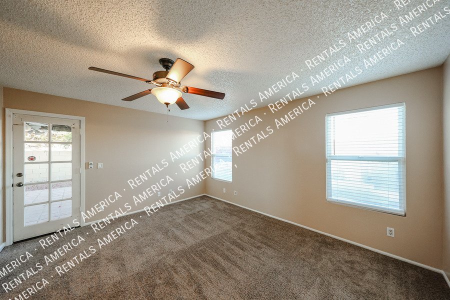 Exceptional 3BD 2BA Home With Pool in Marlborough Estates in Tempe! property image