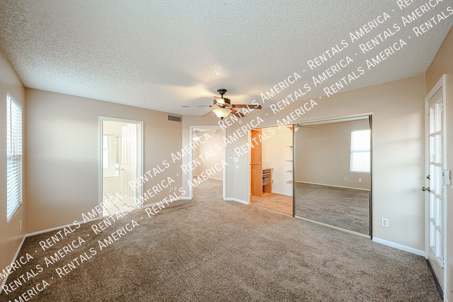Exceptional 3BD 2BA Home With Pool in Marlborough Estates in Tempe! property image