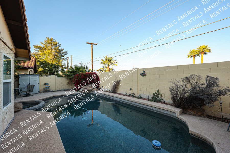 Exceptional 3BD 2BA Home With Pool in Marlborough Estates in Tempe! property image