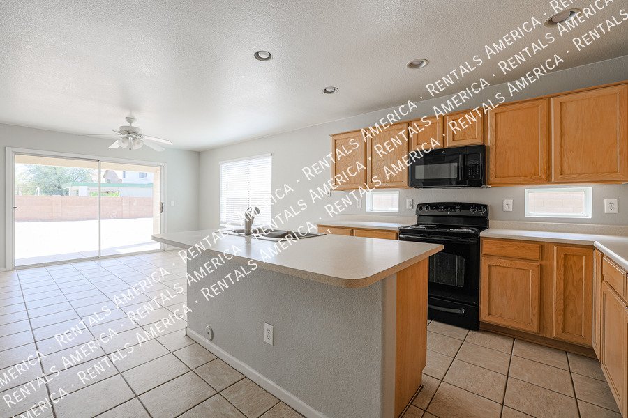 COMING sOON!  Minutes from Westgate Entertainment District! property image