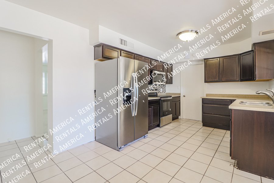 2 WEEKS FREE RENT WITH APPROVED APPLICATION property image