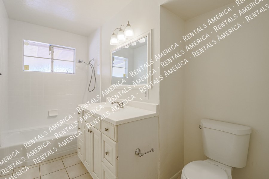 2 WEEKS FREE RENT WITH APPROVED APPLICATION property image