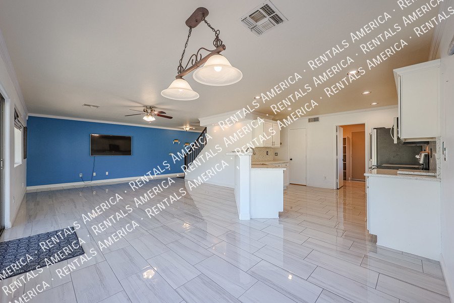 BEAUTIFUL HOME IN GOLD CANYON property image