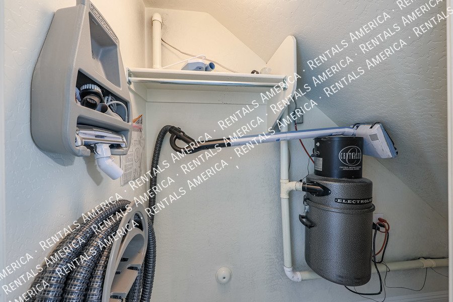 BEAUTIFUL HOME IN GOLD CANYON property image