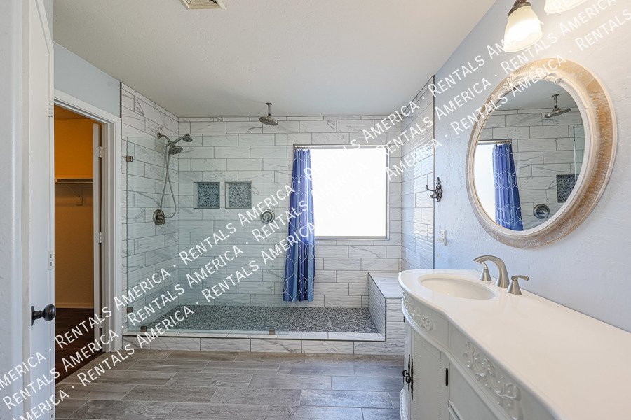 BEAUTIFUL HOME IN GOLD CANYON property image