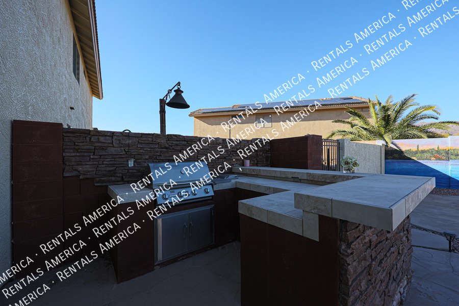 BEAUTIFUL HOME IN GOLD CANYON property image