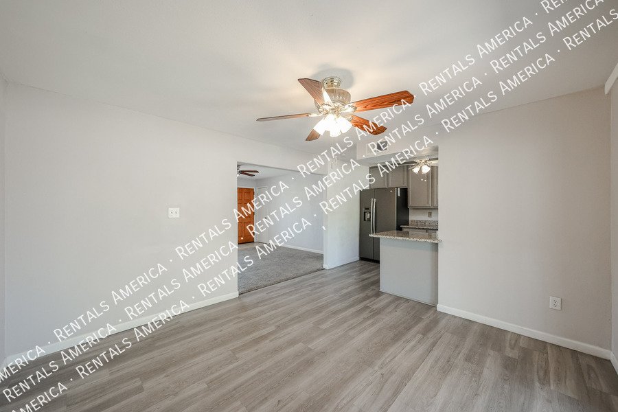 1246 E Marny Rd property image