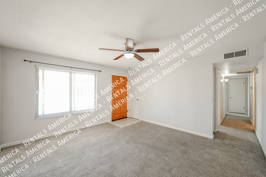 1246 E Marny Rd property image