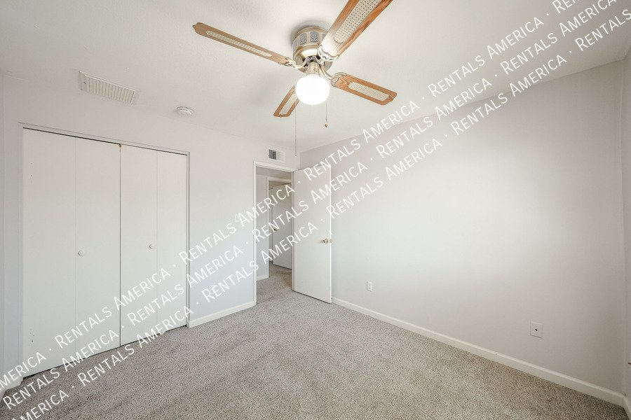 1246 E Marny Rd property image