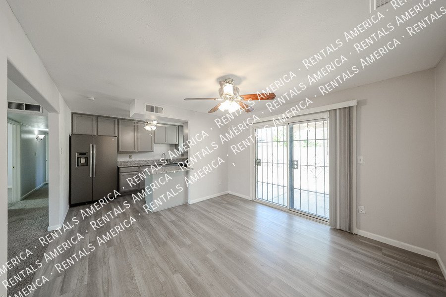 1246 E Marny Rd property image