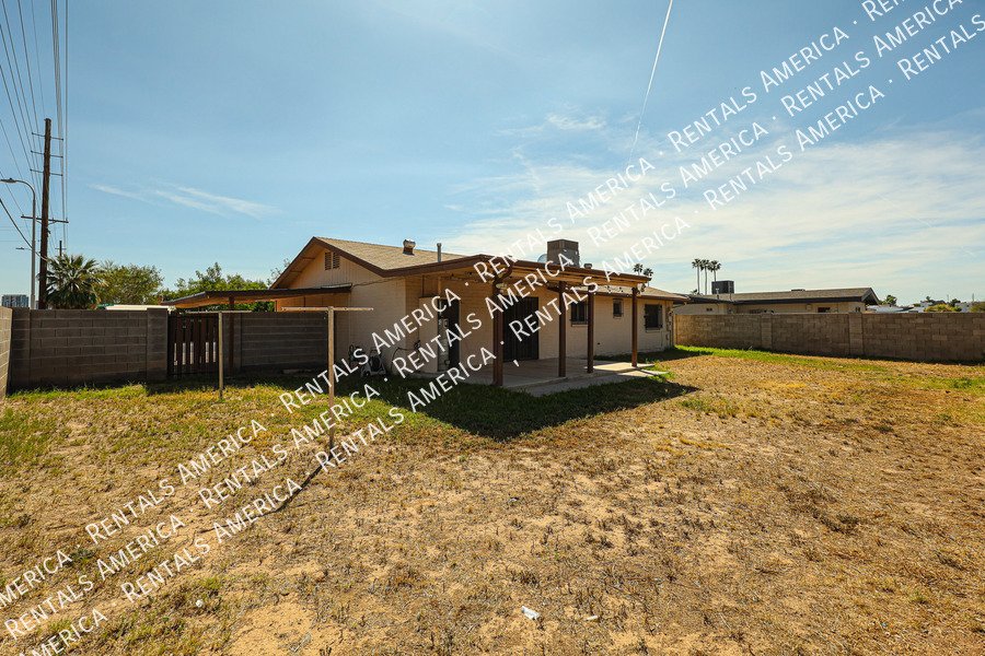 1246 E Marny Rd property image