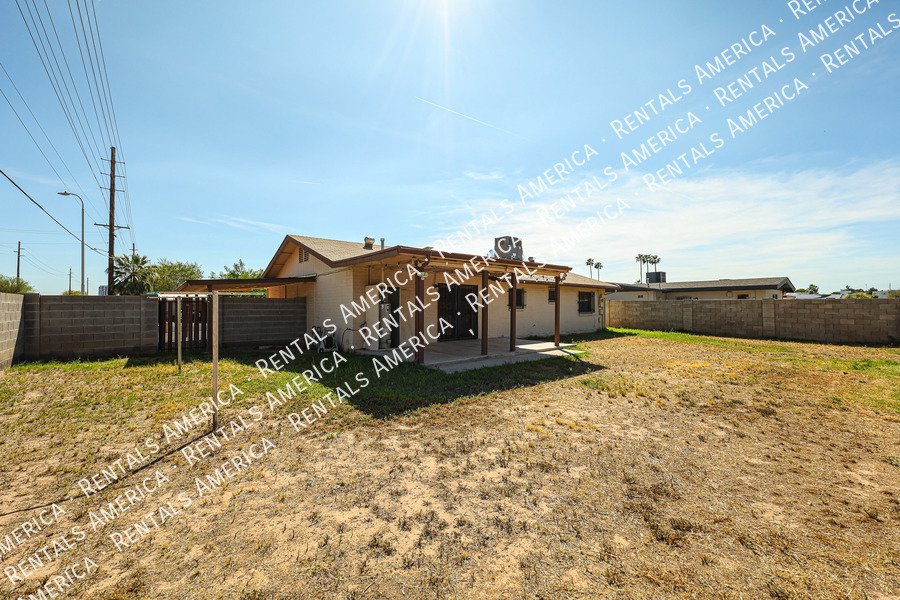 1246 E Marny Rd property image