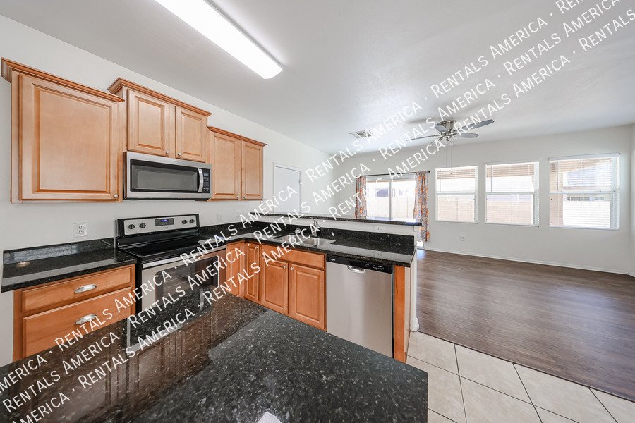 4 bedroom 2.5 bath- NO Carpet $300 off Move-In by April 6th property image
