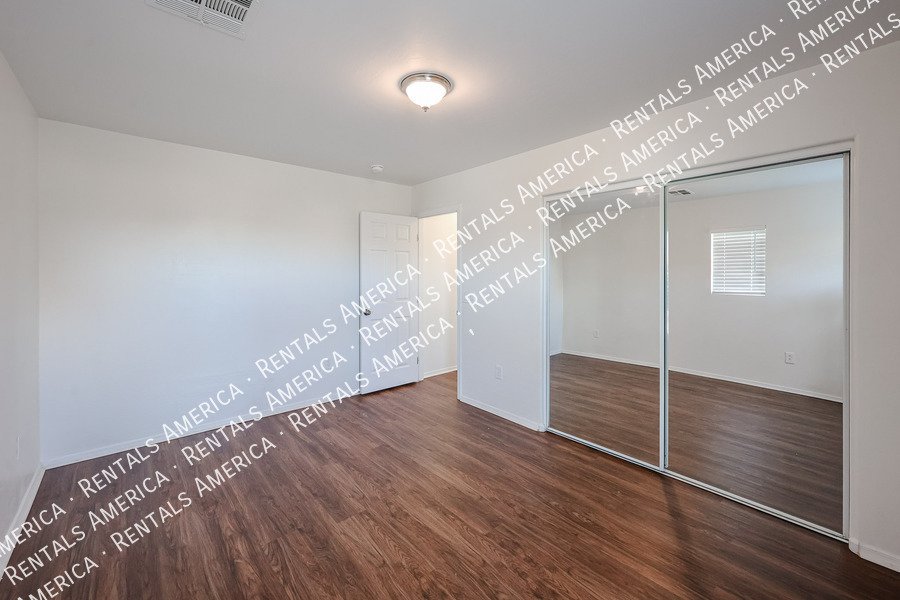 4 bedroom 2.5 bath- NO Carpet $300 off Move-In by April 6th property image