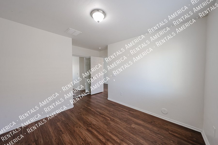 4 bedroom 2.5 bath- NO Carpet $300 off Move-In by April 6th property image