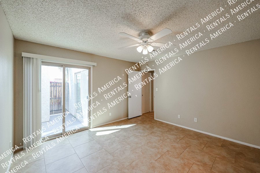 10815 W Northern Ave property image