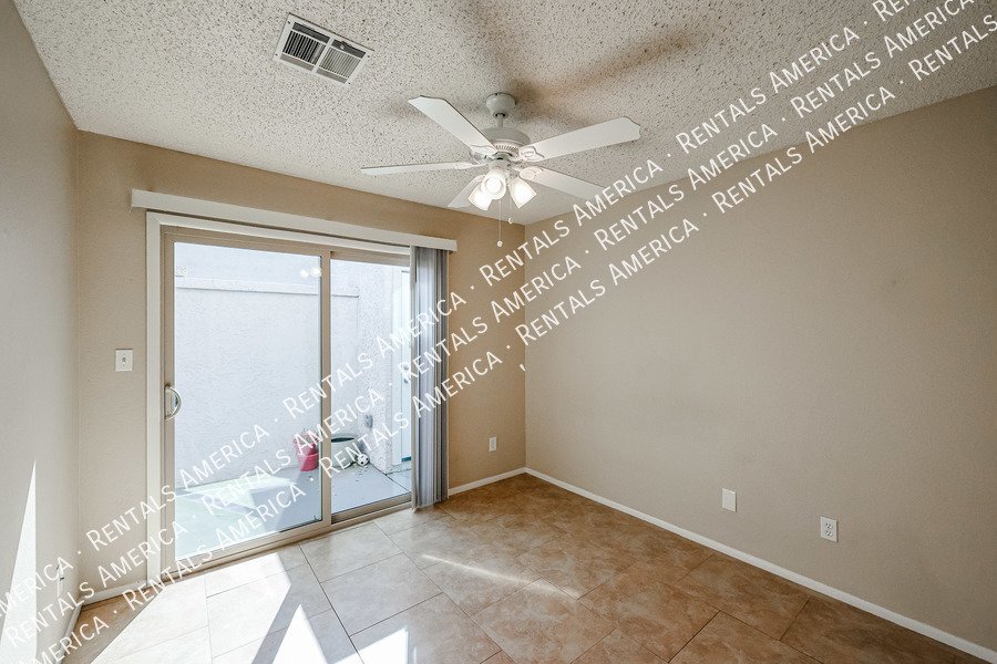 10815 W Northern Ave property image