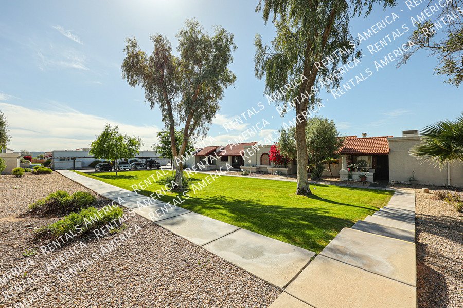 10815 W Northern Ave property image