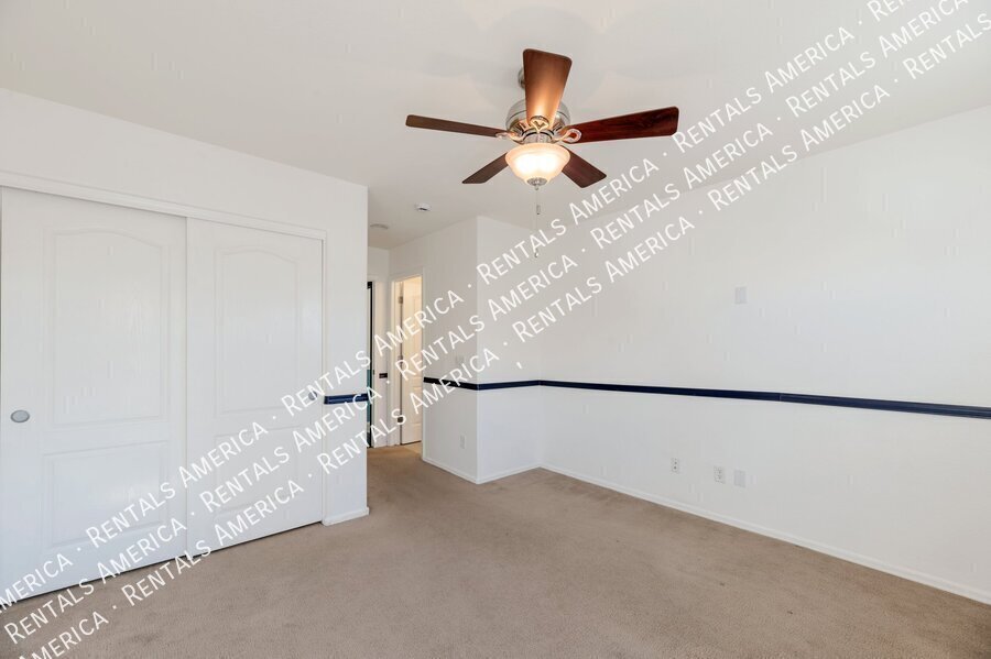 3745 E Kerry Ln property image