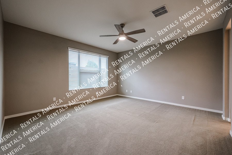 Gorgeous 3 bedroom/3 bath in Fincher Creek @Cooley Station property image