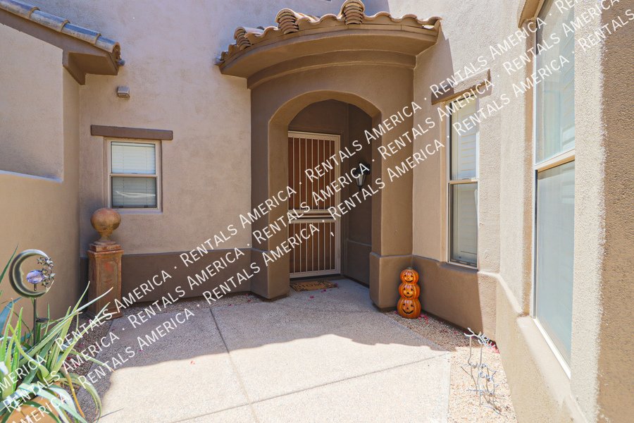 3-Bedroom Home in Gated Grayhawk Community! property image