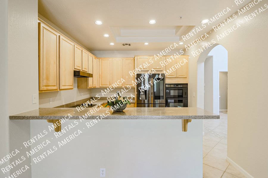 3-Bedroom Home in Gated Grayhawk Community! property image