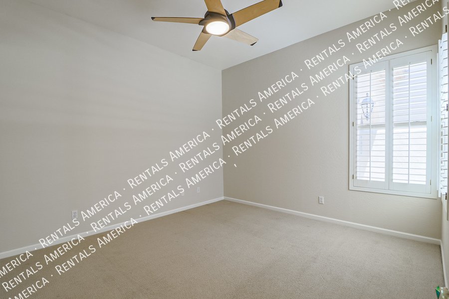 3-Bedroom Home in Gated Grayhawk Community! property image