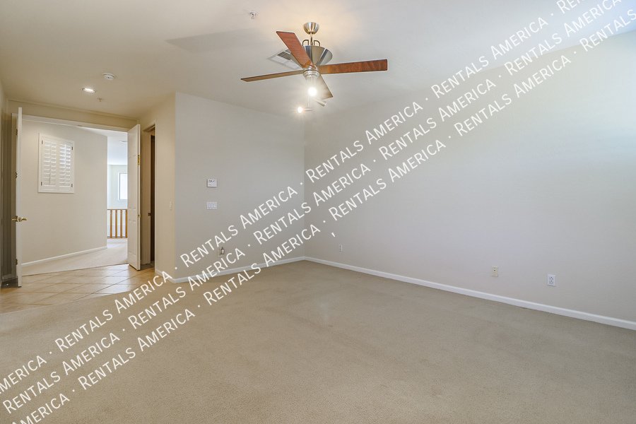 3-Bedroom Home in Gated Grayhawk Community! property image