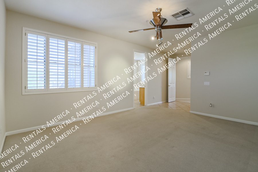 3-Bedroom Home in Gated Grayhawk Community! property image