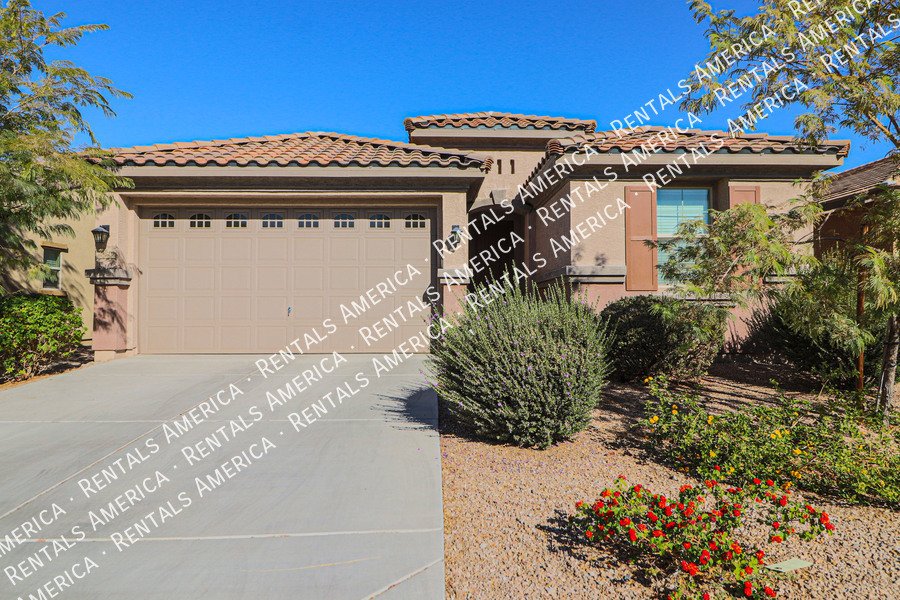 Gorgeous 3 bedroom + Den home in Mesa property image