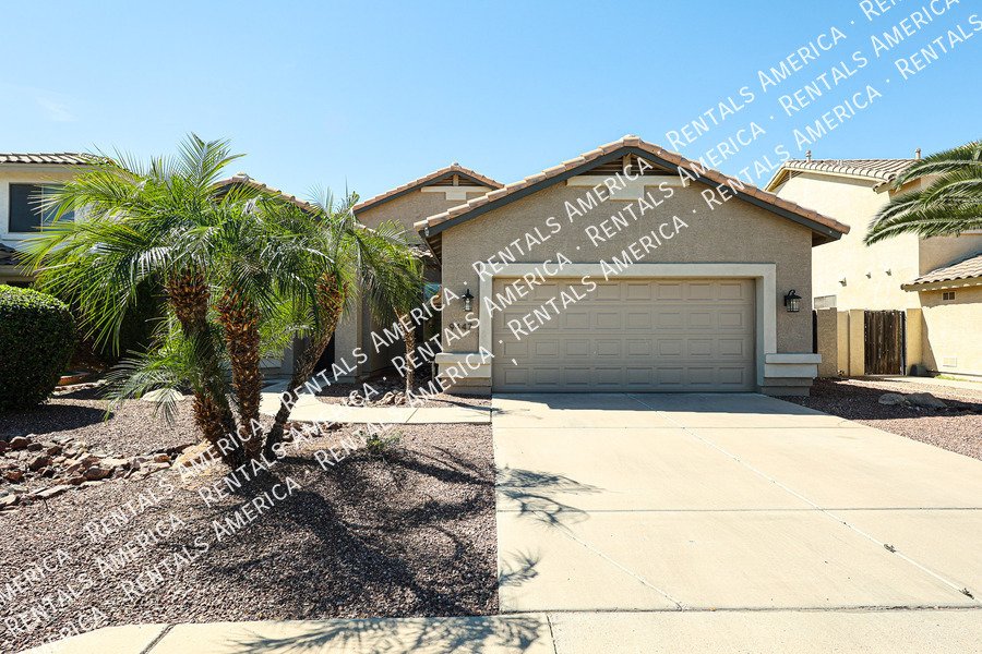 Beautiful 3 bdrm + Den home in Augusta Ranch property image