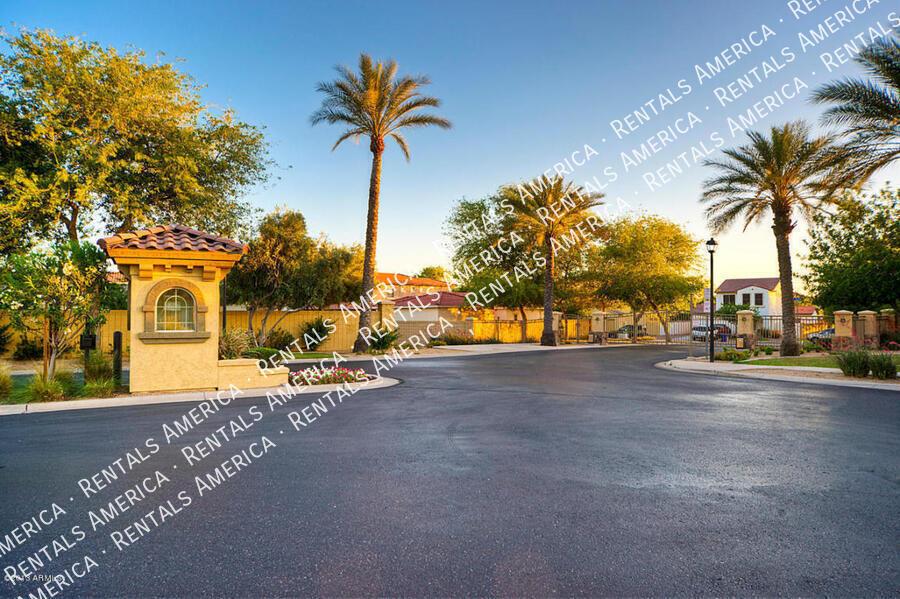 Beautiful 3 bedroom Home in Amberly Lane!! property image