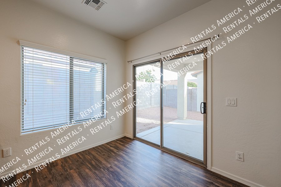 Beautiful 3 bedroom Home in Amberly Lane!! property image