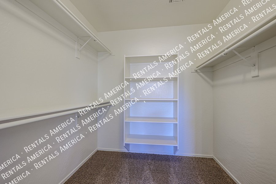 Beautiful 3 bedroom Home in Amberly Lane!! property image