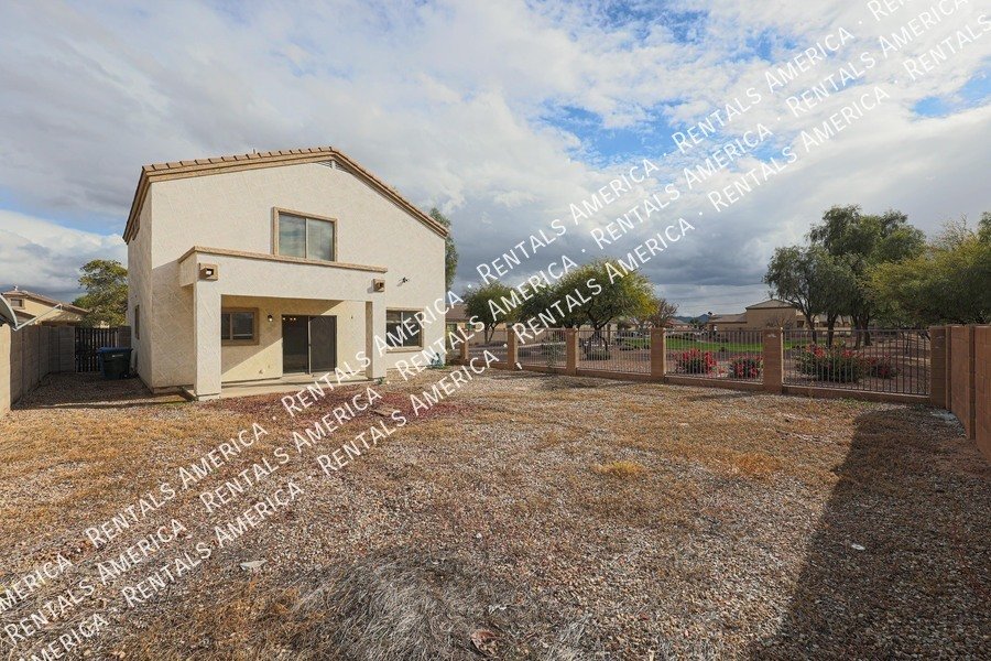 Great Location ~ Near New Shopping Plaza w/Restaurants & 202 FWY property image