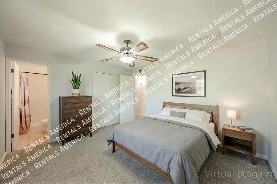 1246 E Marny Rd property image