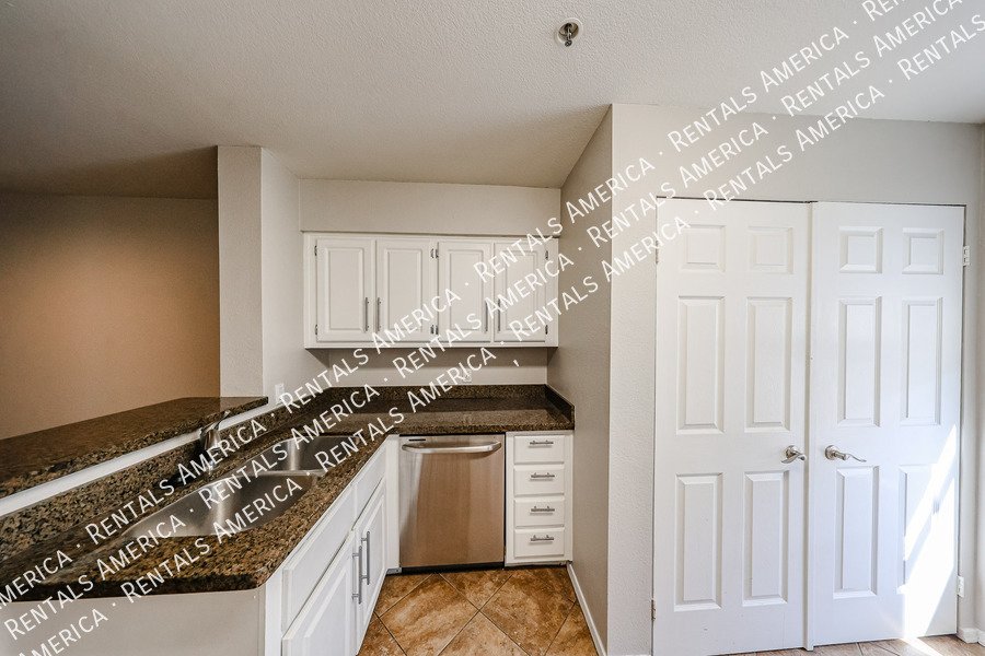 Ground-Floor Biltmore Condo | 2 Bed / 2 Bath | Resort-Style Amenities property image