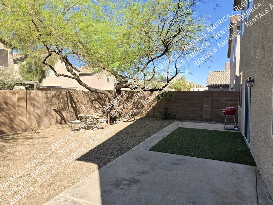 Move in Special! 4Bed 2.5Bath Community Amenities property image