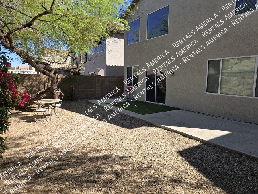 Move in Special! 4Bed 2.5Bath Community Amenities property image