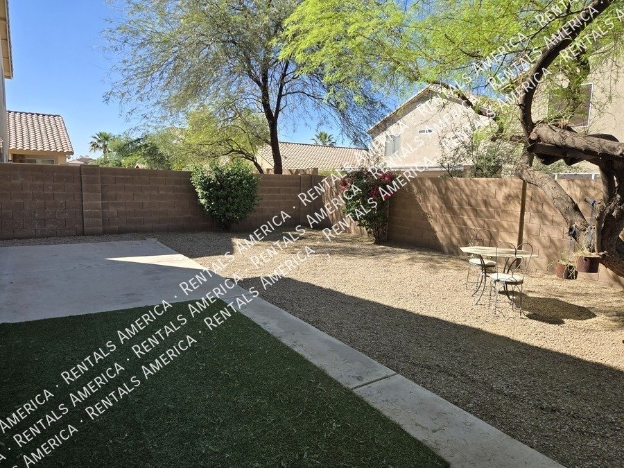 Move in Special! 4Bed 2.5Bath Community Amenities property image