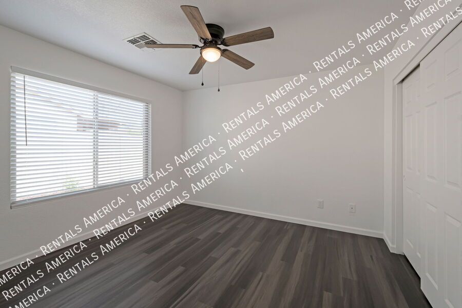 Beautiful Single-Level with Modern Upgrades -MI Special $300 OFF March property image