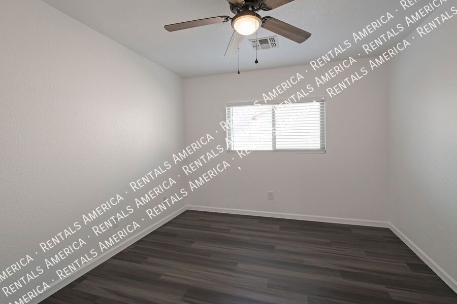 Beautiful Single-Level with Modern Upgrades -MI Special $300 OFF March property image