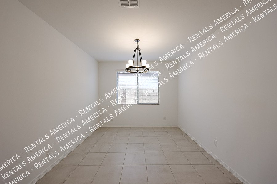 New Build 4 Bed 3 Baths Move in Special! property image