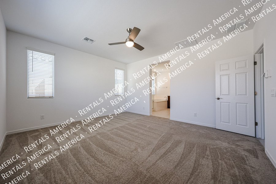 New Build 4 Bed 3 Baths Move in Special! property image