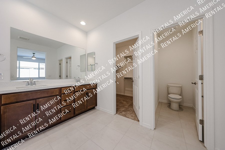 New Build 4 Bed 3 Baths Move in Special! property image