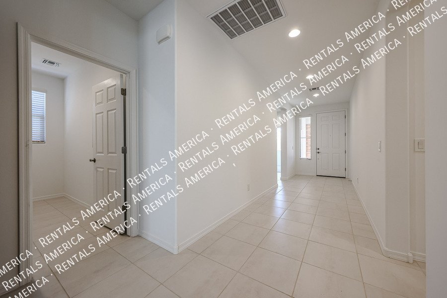 New Build 4 Bed 3 Baths Move in Special! property image