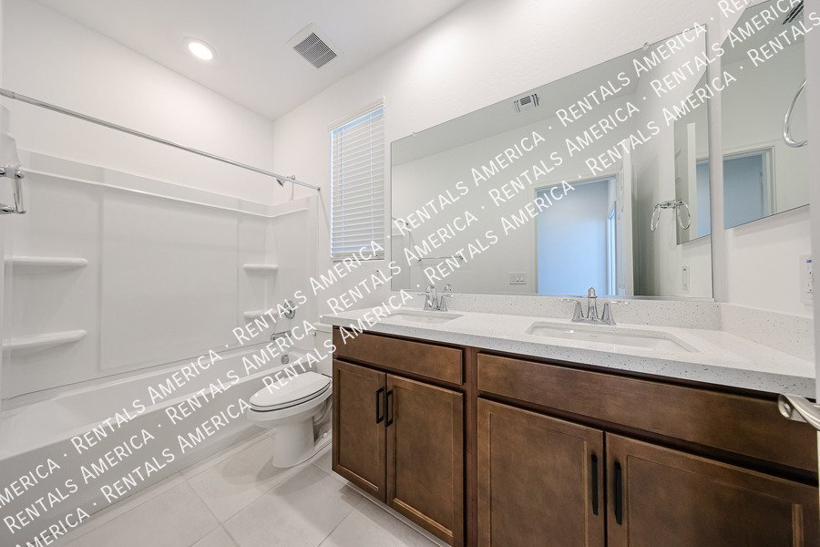 New Build 4 Bed 3 Baths Move in Special! property image