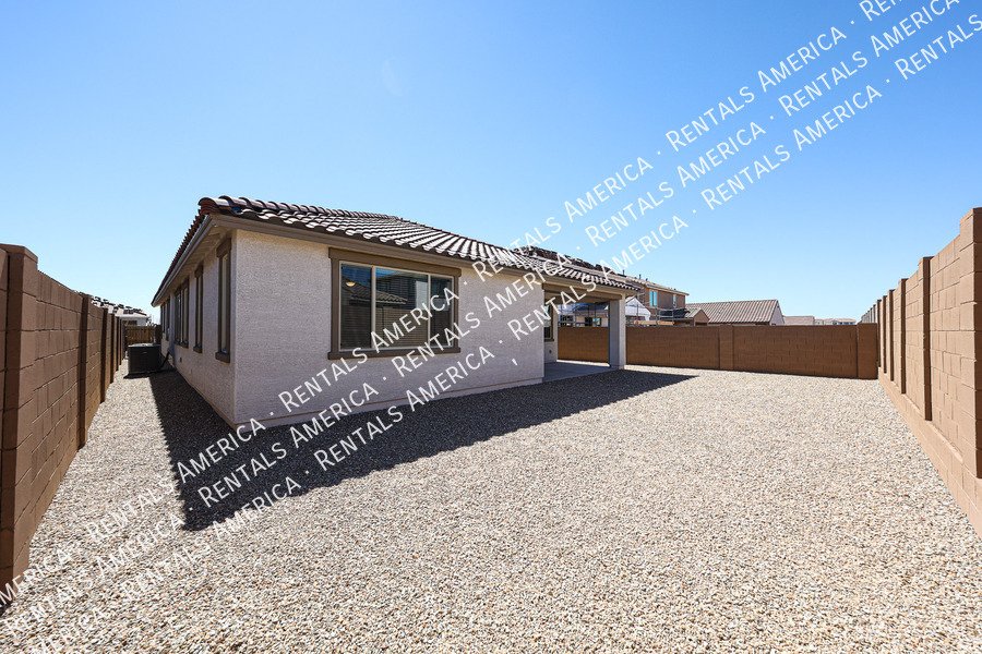 New Build 4 Bed 3 Baths Move in Special! property image